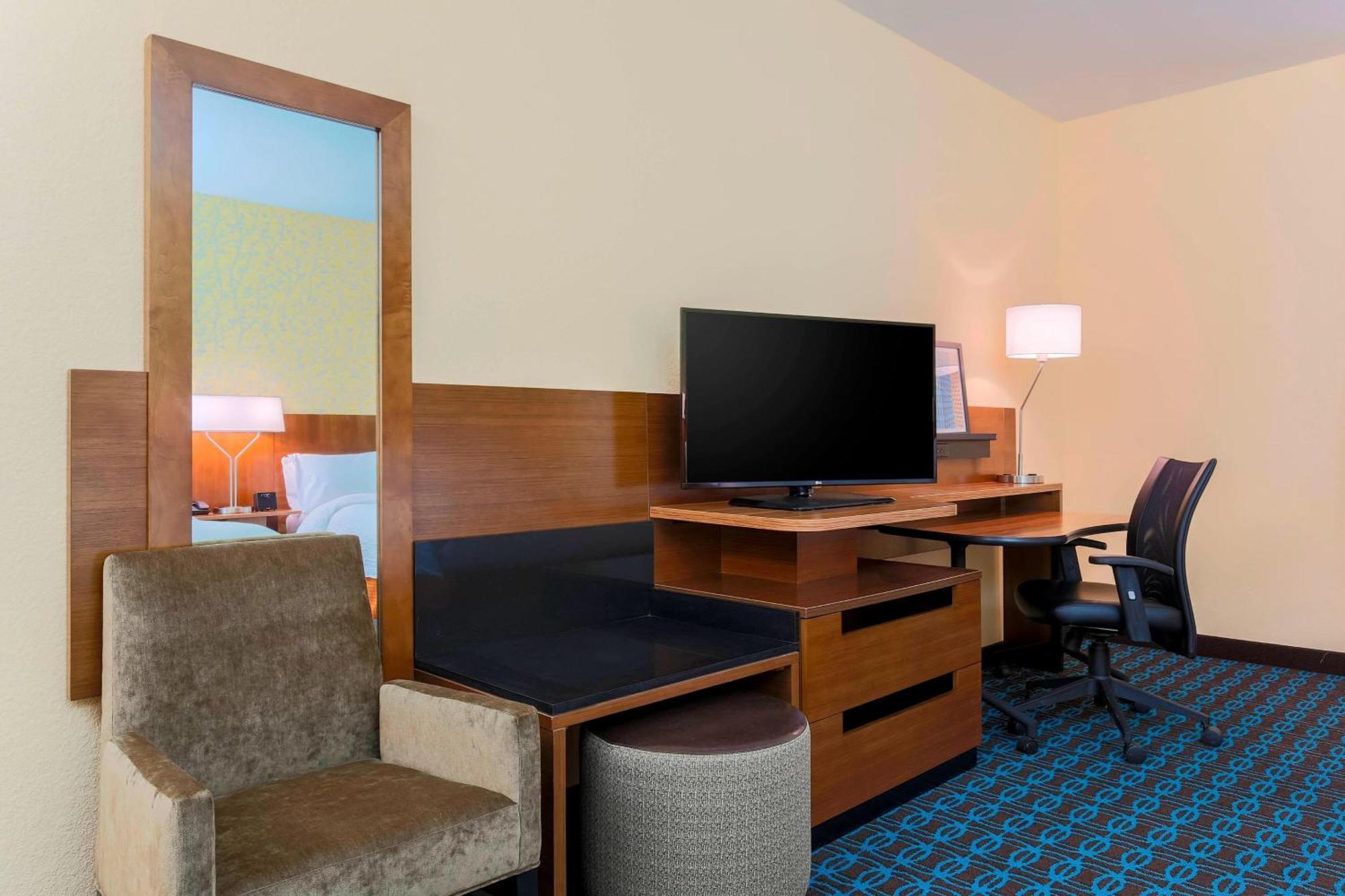 Fairfield & By Marriott Pleasanton